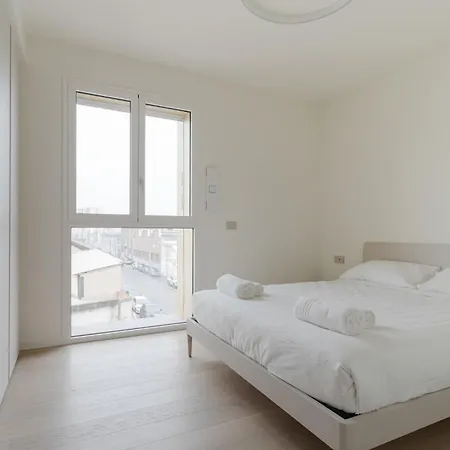 Guesthost - Lambrate Modern Flat With Terrace Διαμέρισμα *