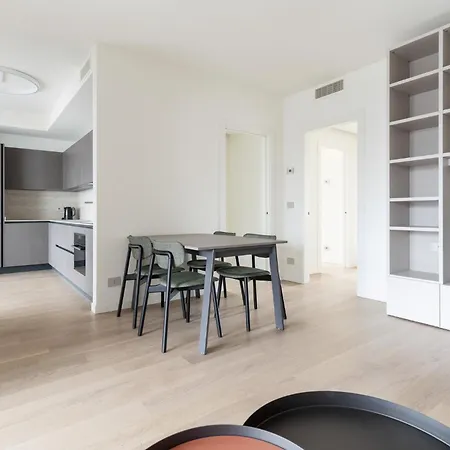 Guesthost - Lambrate Modern Flat With Terrace